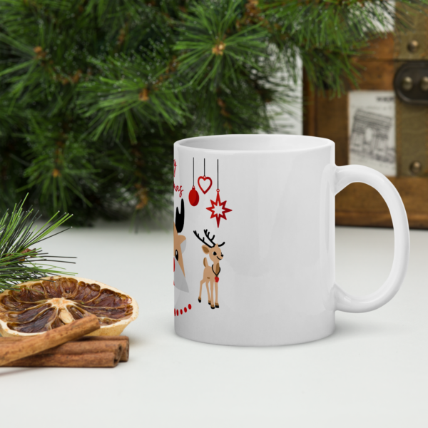 Weiße, glänzende Tasse